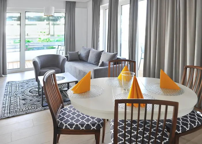 D013 Polanki Aqua Apartament *